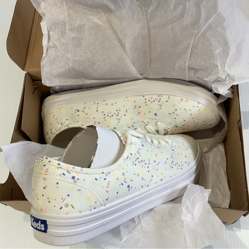 Women's Keds Breezie Confetti Sz 9 Canvas Lace-up sneaker Shoe WF65867 NIB